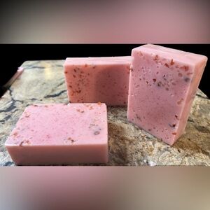 Pink Teddy | Himalayan Pink Grapefruit Natural Goat Milk Soap 4oz Bar